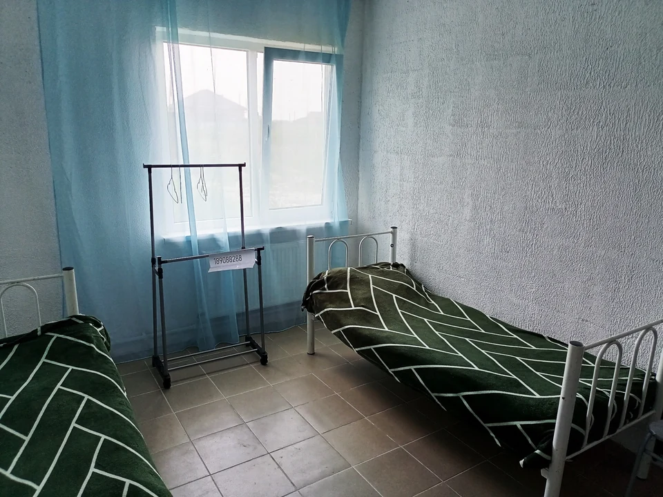 Комната со шкафом — жильё для рабочих